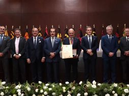 En el evento estuvieron presentes el alcalde de Zapopan, Juan José Frangie; el vicerrector administrativo de la UAG, Juan Carlos Leaño del Castillo, y los ex futbolistas Fernando Hierro y Oswaldo Sánchez. CORTESÍA/UAG