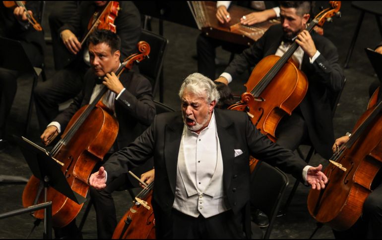 Plácido Domingo se presentó este jueves en el Conjunto Santander frente a mil 600 personas. EL INFORMADOR / A. NAVARRO