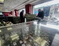 Acogerse a los plazos extendidos puede significar evitar perder una prenda, pero también pagar más intereses. EL INFORMADOR/Archivo