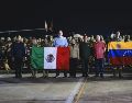 La SRE se coordinará con la Sedena para traer sanos y salvos a los mexicanos que deseen volver. X