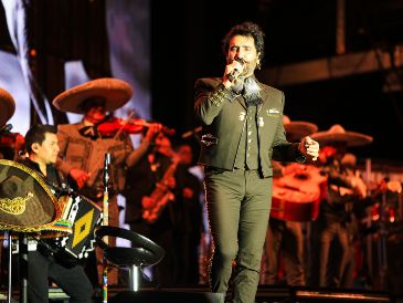 "La serenata más grande del mundo" con Alejandro Fernández fue un éxito, pero dejó un lado B que pasó desapercibido para muchas personas. EL INFORMADOR/J. Acosta