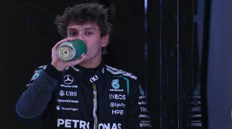 Andrea Kimi Antonelli, adquiere confianza de cara al resto del fin de semana y con ello buscar ampliar su ventaja en el campeonato de pilotos. AP/D. Erdos
