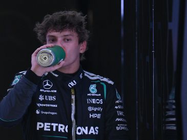 Andrea Kimi Antonelli, adquiere confianza de cara al resto del fin de semana y con ello buscar ampliar su ventaja en el campeonato de pilotos. AP/D. Erdos