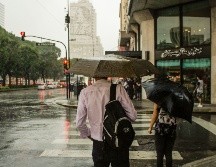 Protección Civil exhortó a la población a portar paraguas o impermeable y aprovechar el agua de lluvia para reciclaje. ESPECIAL/PEXELS