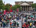El Fan Fest de Guadalajara disfrutó el pase a los octavos de final de Canadá este domingo. EL INFORMADOR / J. ACOSTA