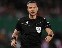 La FIFA designó al esloveno Slavko Vinčić como árbitro central para el partido entre México y Ecuador. X/Nicolás Rivera