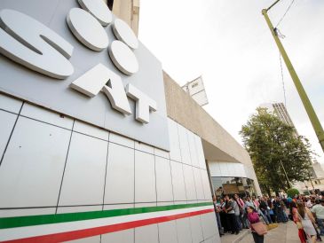 De acuerdo con la Secretaría Anticorrupción y Buen Gobierno, Héctor “N” laboró en el SAT entre 2011 y 2018. ESPECIAL
