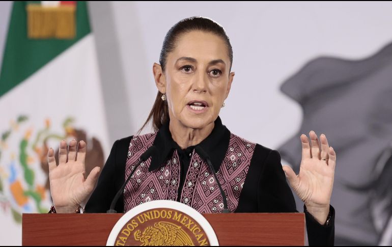 La mandataria describió el programa como un pilar fundamental para el crecimiento económico de México. EFE/J. MÉNDEZ