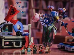 Con esta colaboración, LEGO apuesta por acercar el universo creativo de Olivia Rodrigo a sus seguidores mediante una experiencia interactiva que combina construcción, coleccionismo y múltiples referencias. CORTESÍA/ LEGO®