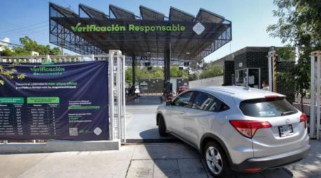 Durante el año 2026, el Gobierno de Jalisco mantiene en vigor el programa de Verificación Vehicular Responsable, una estrategia ambiental diseñada para reducir las emisiones contaminantes de los automóviles. EL INFORMADOR / ARCHIVO