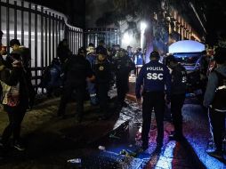 En la calle Lancaster, se atendió a dos personas lesionadas por aplastamiento. EL UNIVERSAL