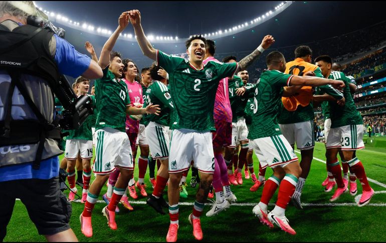 La victoria por dos goles a cero sobre Ecuador le permitió a la Selección Mexicana pasar a octavos de final. EFE/A. Cruz