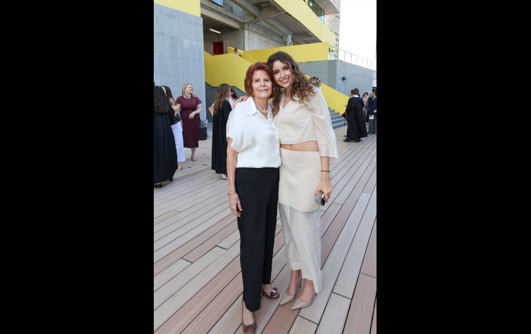 Cristina Blanco y Sofía Robles. GENTE BIEN JALISCO / Revista del 3 de julio 2026