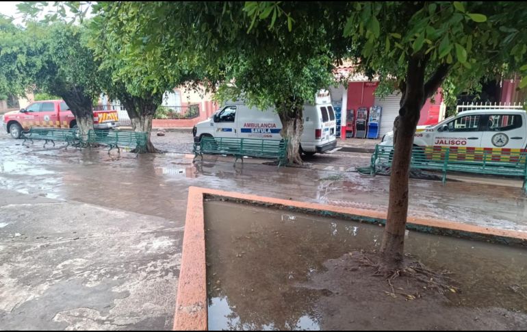 Al momento no se reportan personas lesionadas; diversas autoridades trabajan en coordinación para solventar los daños materiales. ESPECIAL / UEPCBJ
