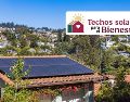 La instalación de paneles solares busca reducir costos de electricidad y promover alternativas renovables. PEXELS/ESPECIAL