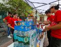Entre los artículos que se recibirán se encuentran insumos para curaciones y primeros auxilios, alimentos no perecederos y materiales como picos, palas y pilas. ESPECIAL/UDEG