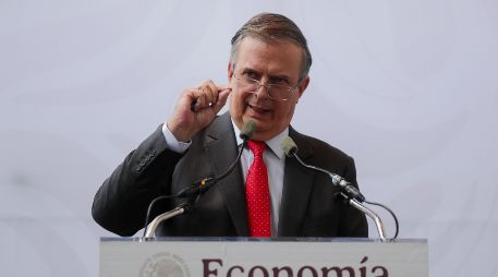 El secretario de Economía, Marcelo Ebrard, aseguró que la continuidad del acuerdo y la estrategia de relocalización productiva en Norteamérica podrían traducirse en mayores inversiones para México durante los próximos años. EFE / I. Esquivel