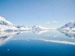 Actualmente, la capa de hielo de la Antártida Oriental es la más grande de la Tierra y almacena suficiente agua congelada como para elevar el nivel del mar a nivel mundial en unos 52 metros si se derritiera por completo. Unsplash