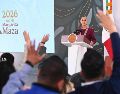 La Presidenta Claudia Sheinbaum aprovechó para enviar un mensaje a la afición de cara al partido del próximo domingo en el Estadio Ciudad de México. EFE / Presidencia de México