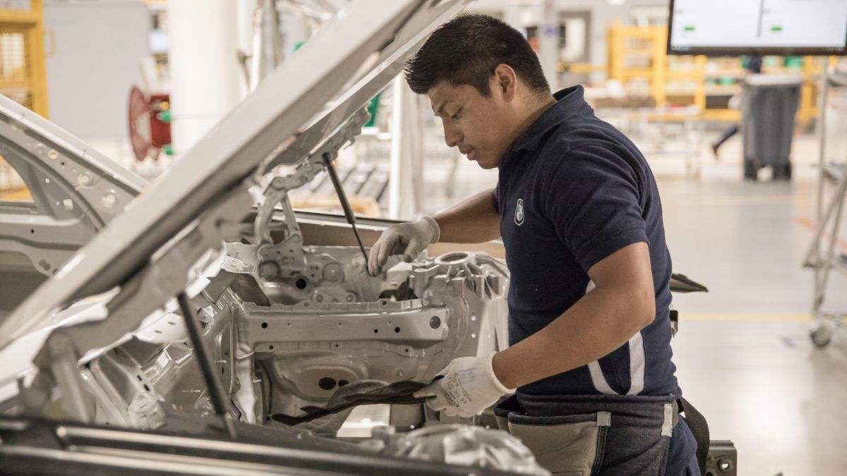 Pese a aranceles de EU, sector automotriz prevé crecimiento de empleos en México