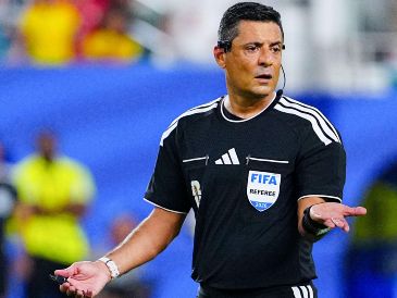 Alireza Faghani tendrá la enorme responsabilidad de llevar a buen puerto las acciones del encuentro entre mexicanos e ingleses. IMAGO7