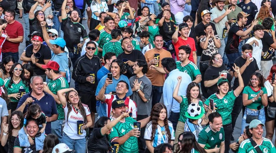 La Selección de Cabo Verde se robó el corazón de miles de tapatíos. EL INFORMADOR / A. NAVARRO