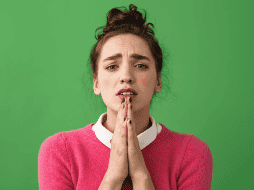 La psicología, la inteligencia emocional, la gratitud, la empatía y la psicología social coinciden en que las palabras tienen un peso importante en la manera en que las personas construyen sus relaciones. CANVA