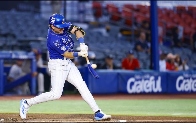 Charros gana el primer juego de la serie ante Dorados de Chihuahua en casa. CHARROS DE JALISCO