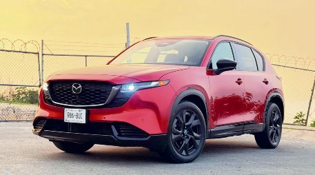 Mazda apostó por el refinamiento antes que por la potencia, privilegiando el confort y la calidad de marcha sobre las cifras de desempeño ESPECIAL