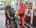 Los  mercados advierten que la inestabilidad en los precios de las gasolinas seguirá presente. AFP