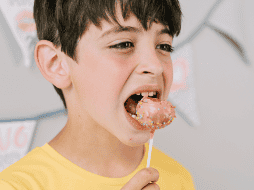 Dedicar el tiempo necesario a cada platillo protegerá tu bienestar integral a largo plazo y mejorará tu relación con la comida en la era del consumo rápido. CANVA