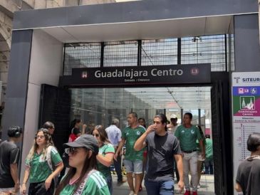 Además de las líneas 1, 2 y 3 del Tren Ligero, Mi Macro Periférico también estará operando hasta medianoche. ESPECIAL/Siteur