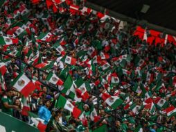 Seguidores de los Tres Leones elogiaron el ambiente futbolero y el respeto mostrado por los aficionados mexicanos. EL INFORMADOR/ A. NAVARRO.