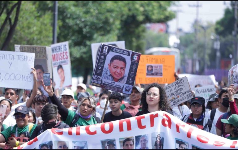 La marcha incluyó actividades simbólicas para sensibilizar sobre la problemática de las desapariciones en México. SUN/ARCHIVO