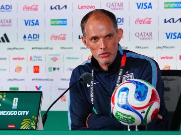 Lejos de mostrar arrogancia por la victoria, el director técnico ofreció un discurso lleno de respeto y profunda admiración hacia el equipo rival y su apasionada afición. IMAGO7