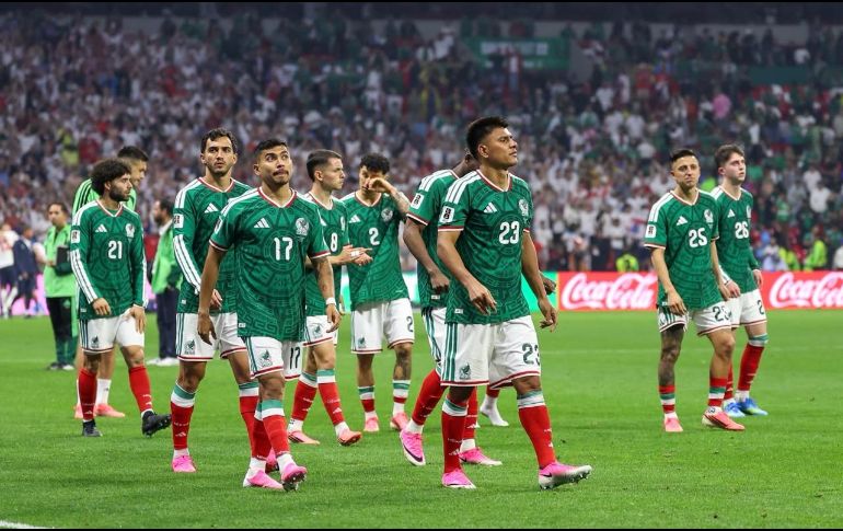 El futbolista de los Xolos de Tijuana fue consolado por sus compañeros ante un repleto Estadio Ciudad de México. EL INFORMADOR / ARCHIVO