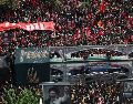 El jueves, finalmente, será enterrado Jameneí en la ciudad sagrada de Mashad, en el noreste del país, en el mausoleo del imán Reza, el octavo imán del chiísmo. EFE/EPA/A. Taherkenareh
