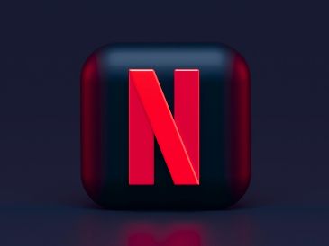 Descubre la lista completa de películas y series que abandonan Netflix en julio de 2026. Organiza tu tiempo y disfruta de estas joyas del entretenimiento antes de que desaparezcan para siempre de tu pantalla. Unsplash