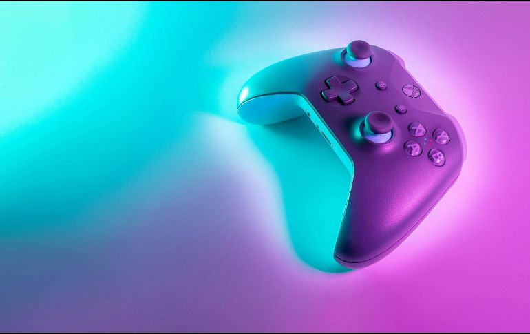 Dentro del ajuste, la división de videojuegos Xbox de Microsoft será una de las más afectadas, con la salida de alrededor del 20 % de su plantilla. UNSPLASH / J. Martínez