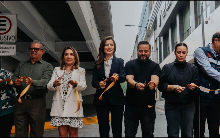 El Gobierno municipal destacó que los trabajos buscan mejorar la experiencia de peatones y automovilistas. AYUNTAMIENTO DE GUADALAJARA
