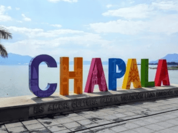 La popularidad de los desayunos en la Ribera de Chapala se alinea perfectamente con la situación global del turismo gastronómico en 2026, ya que a nivel mundial, los viajeros están priorizando la autenticidad y el hiperlocalismo. ESPECIAL