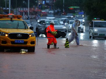 Se reportaron tormentas con inundaciones en partes de la ciudad de Nueva York, Filadelfia y Nueva Jersey. XINHUA/Z. Hua