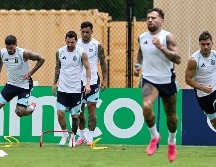 Entrenamiento de Argentina. La Albiceleste busca seguir su camino hacia el bicampeonato mundial, hazaña que sólo ha conseguido Brasil, en 1958 y 1962. EFE/R. Wittek