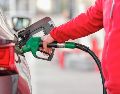 La nueva Clara Fleet Card incluye el Complemento de Hidrocarburos, un requisito técnico indispensable establecido por las autoridades para que los consumos de gasolina sean legalmente deducibles ante el fisco mexicano. Unsplash
