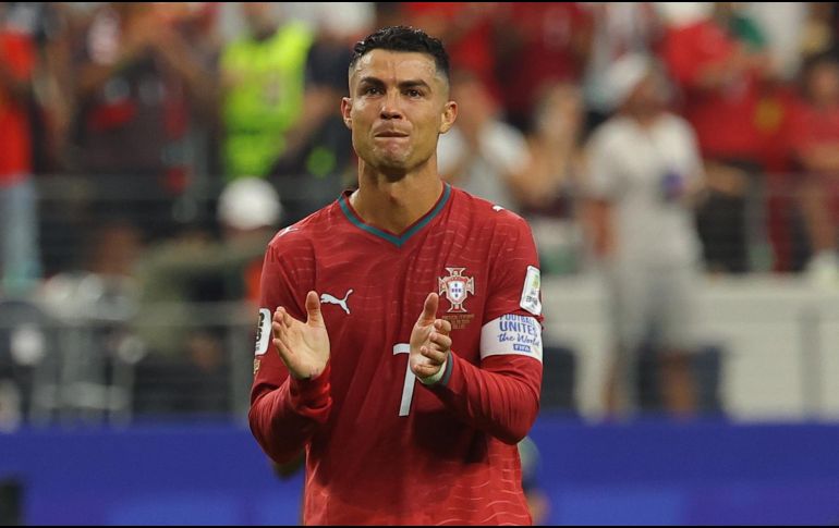 Cristiano Ronaldo no queda insatisfecho por la derrota en este Mundial, ya que ha dejado claro ante el público que ya ha vivido una de sus más grandes victorias en el mundo del futbol. EFE / ARCHIVO