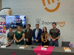 El alcalde Juan José Frangie, acompañado de diferentes autoridades como Alejandra Galindo, directora general de Comude, presentó la cuarta edición de la carrera Zapopan Gravel. EL INFORMADOR / L. Ascanio