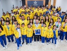 Pablo Lemus reconoció a la delegación campeona de la Olimpiada Nacional CONADE 2026 y anunció el aumento de incentivos para atletas y entrenadores. CORTESÍA.