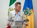 Pablo Lemus tuvo que ser hospitalizado después de un evento con niños y adolescentes que representarán a México en la Olimpiada de Matemáticas. X/GobiernoJalisco