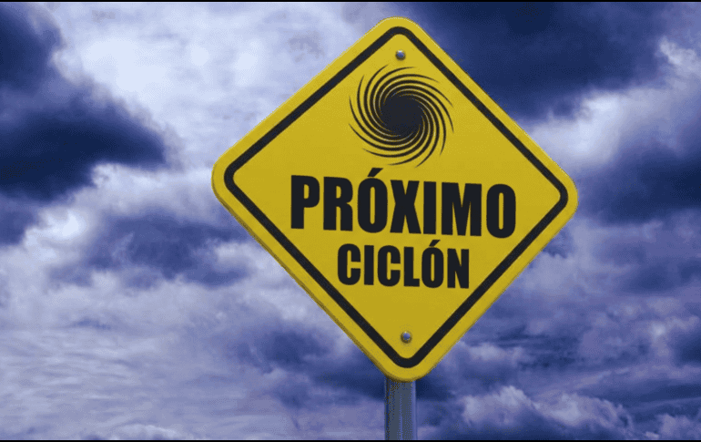 Aunque el sistema se encuentra en una etapa de desarrollo inicial, el SMN ha enfatizado la importancia de monitorear su evolución debido a su proximidad con el territorio nacional. ESPECIAL / CANVA