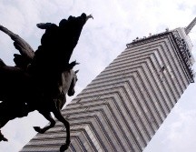 El recorte al PIB mexicano sucede en un entorno global en el que el FMI advierte una aceleración de la fragmentación del comercio, perjudicando la producción y elevando los precios. NTX/ARCHIVO